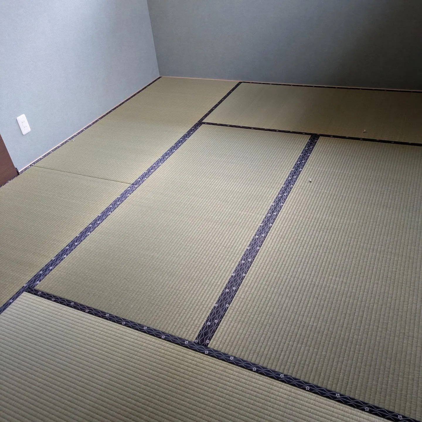 江南市新畳工事